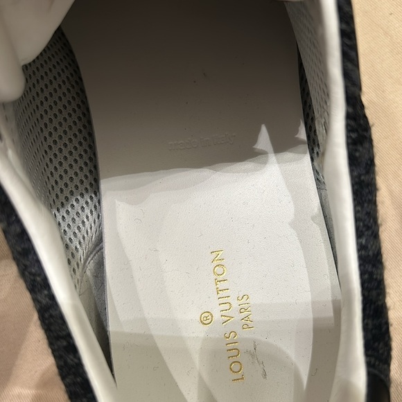 Louis Vuitton sneakers, black, size 11, only worn once. - Picture 11 of 11